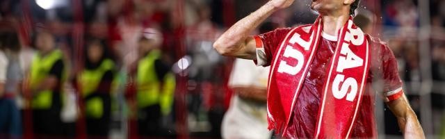 大乐透走势图带线图-泪点与笑点缺一不可，安联竞技场上演“穆勒之夜”